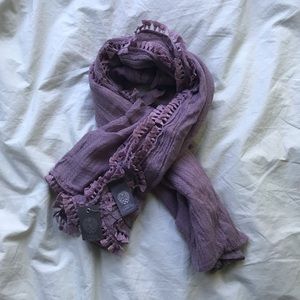 NWT Vince Camuto Scarf